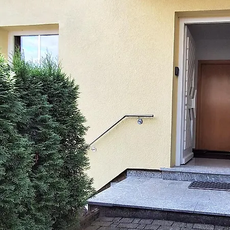 Am Waldrand Apartment